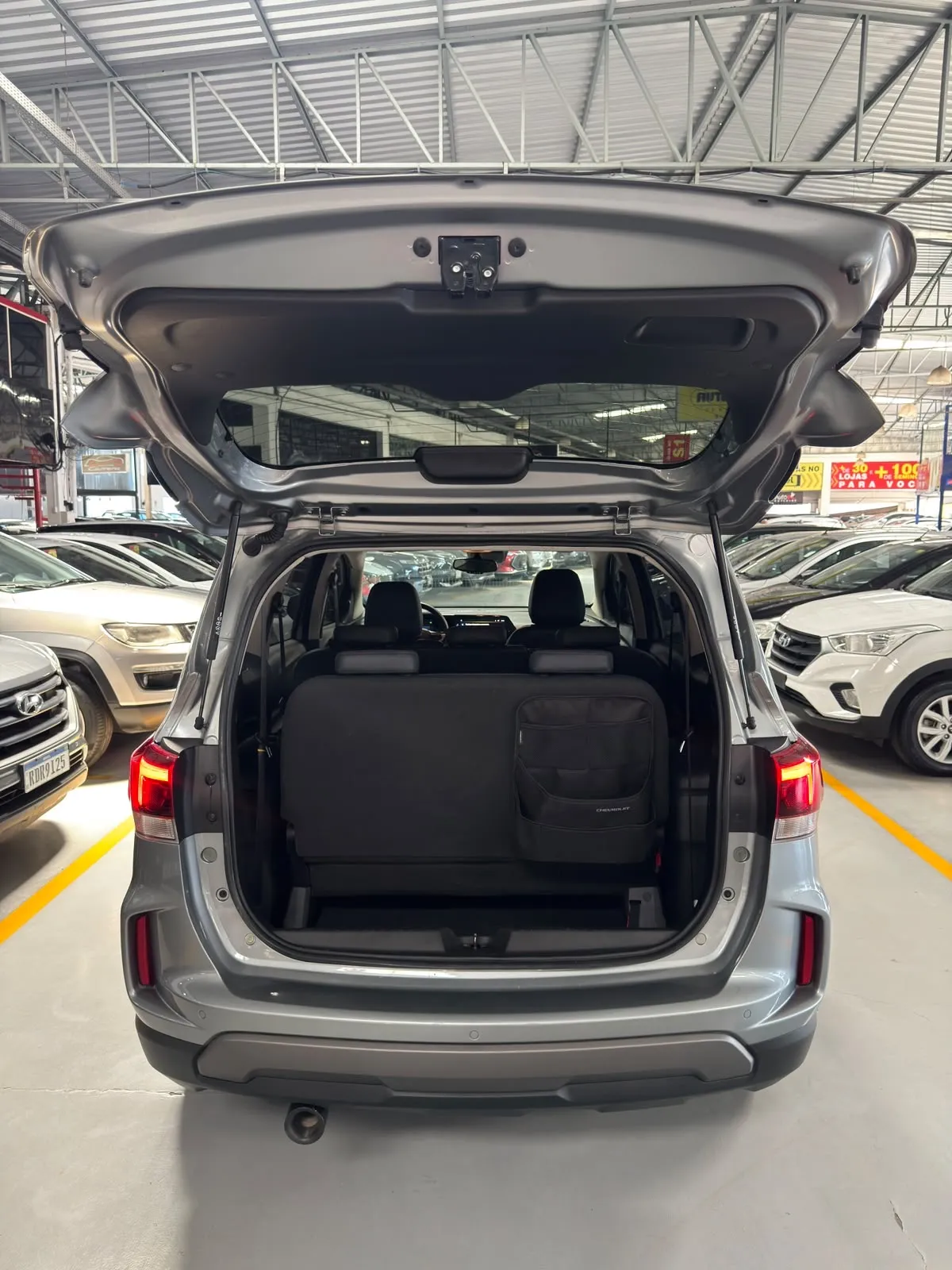 GM - Chevrolet SPIN 18L AT PREMIER PREMIER 1.8L AT