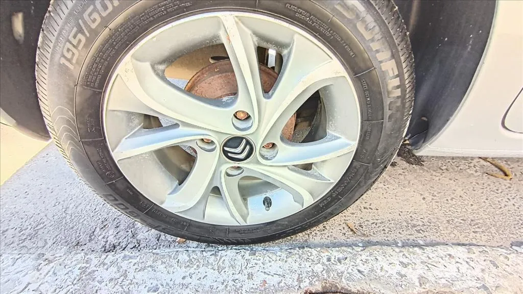 Citroën C3 1.5 ATTRACTION 8V FLEX 4P MANUAL