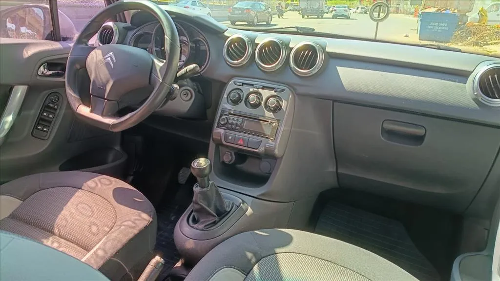 Citroën C3 1.5 ATTRACTION 8V FLEX 4P MANUAL