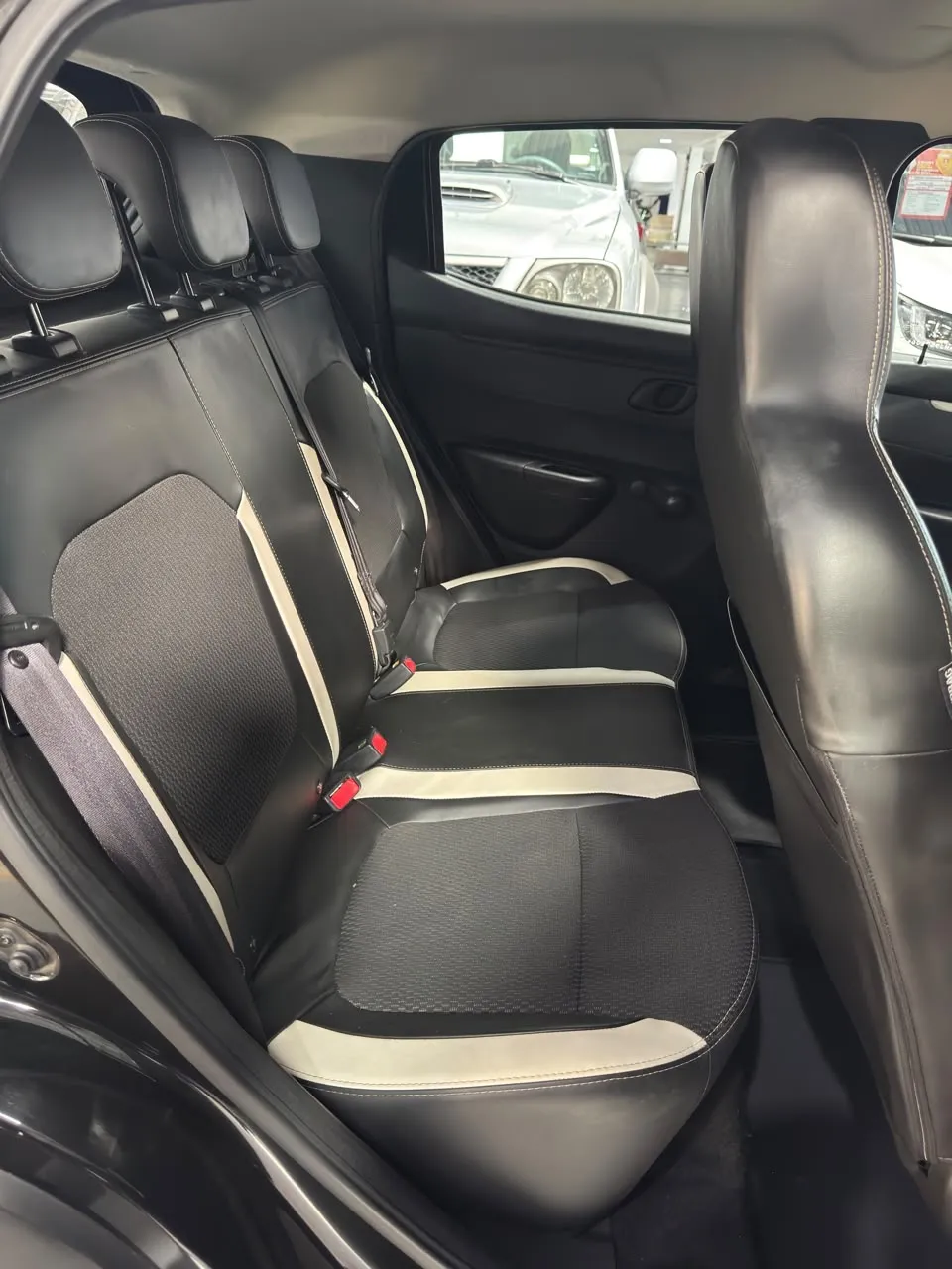 Renault KWID Intense 1.0 Flex 12V 5p Mec.