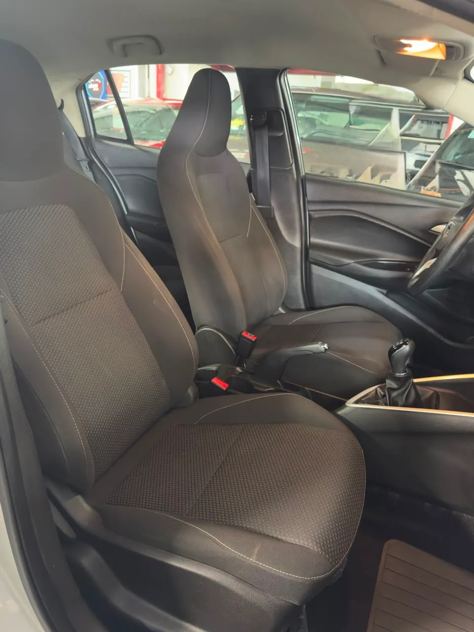 GM - Chevrolet ONIX HATCH LT 1.0 12V TB Flex 5p Mec.
