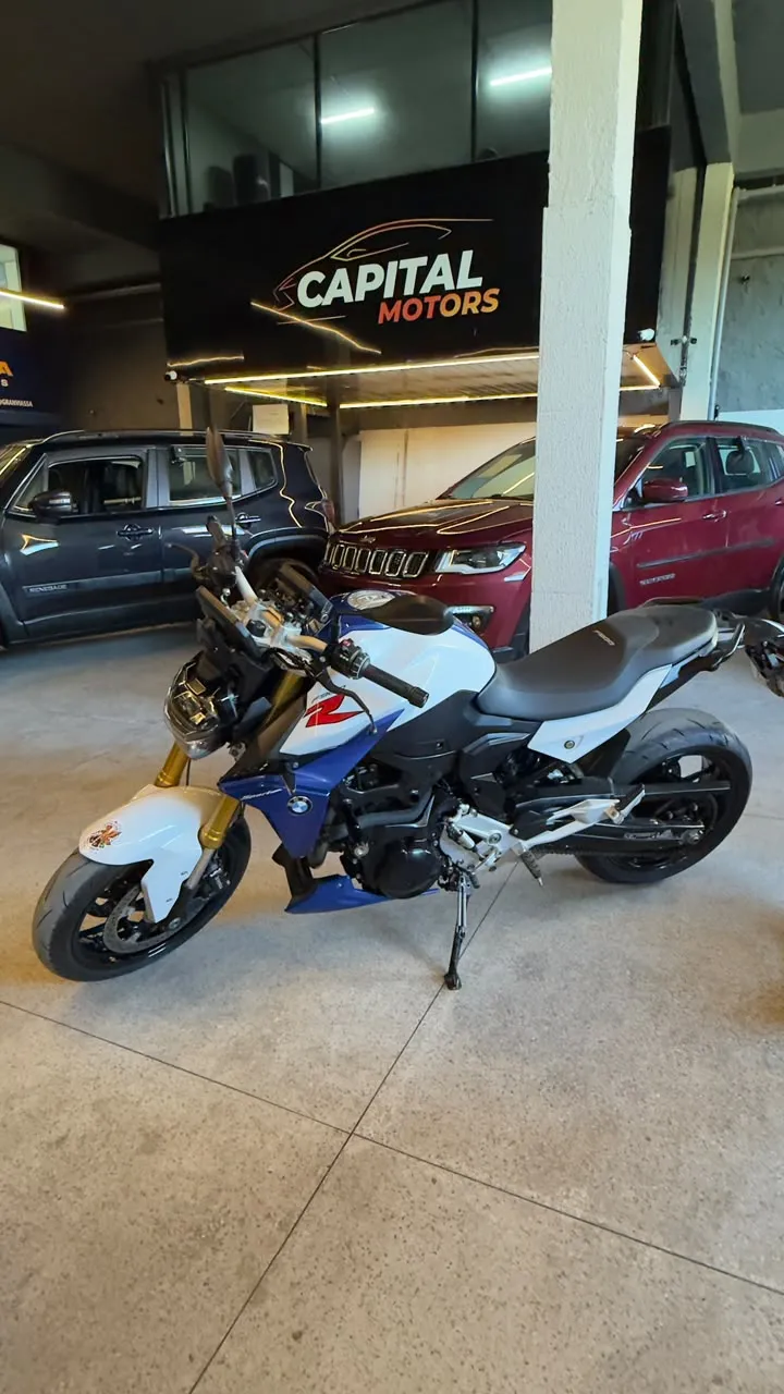 BMW F900 F 900 R Sport Plus