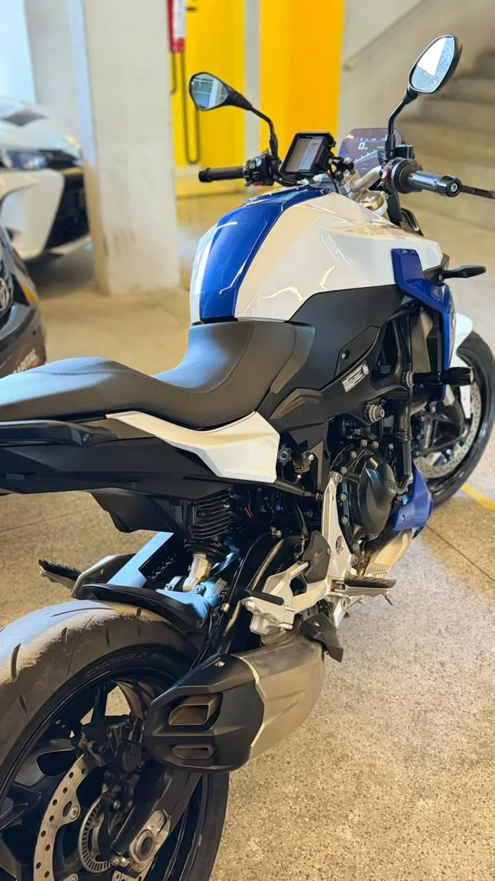 BMW F900 F 900 R Sport Plus