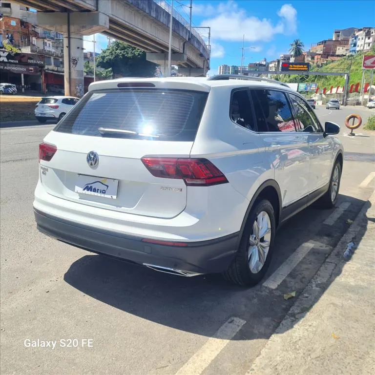 VW - VolksWagen Tiguan 1.4 250 TSI TOTAL FLEX ALLSPACE COMFORTLINE TIPTRONIC