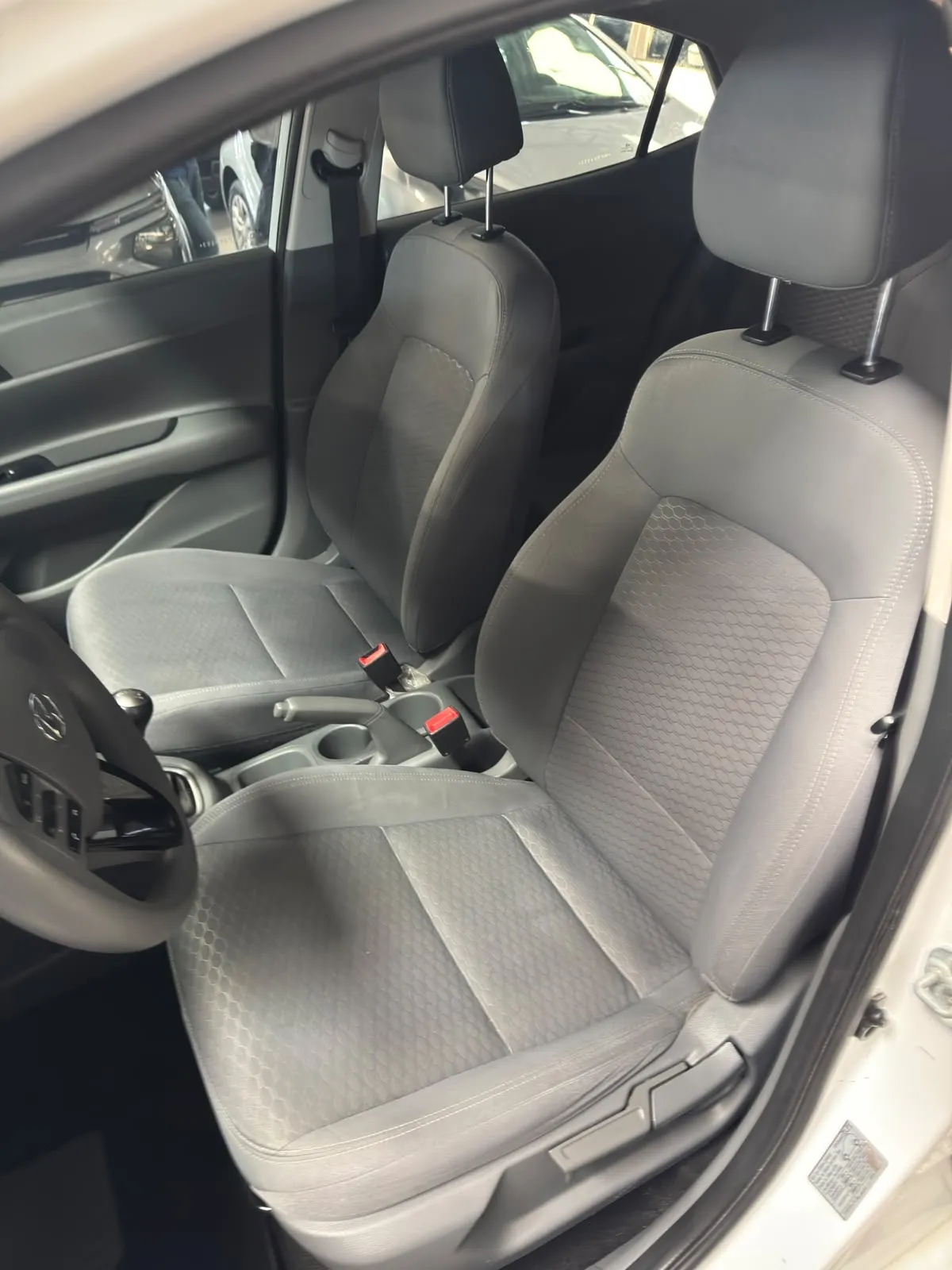 Hyundai HB20S Vision 1.0 flex 12v mec