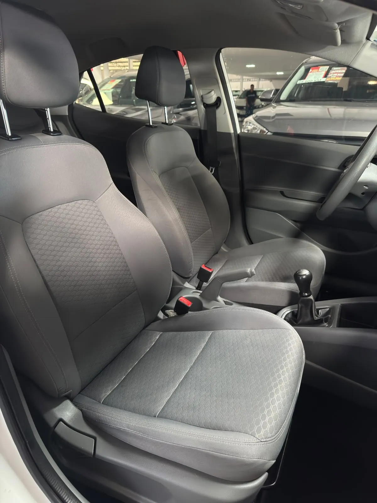 Hyundai HB20S Vision 1.0 flex 12v mec