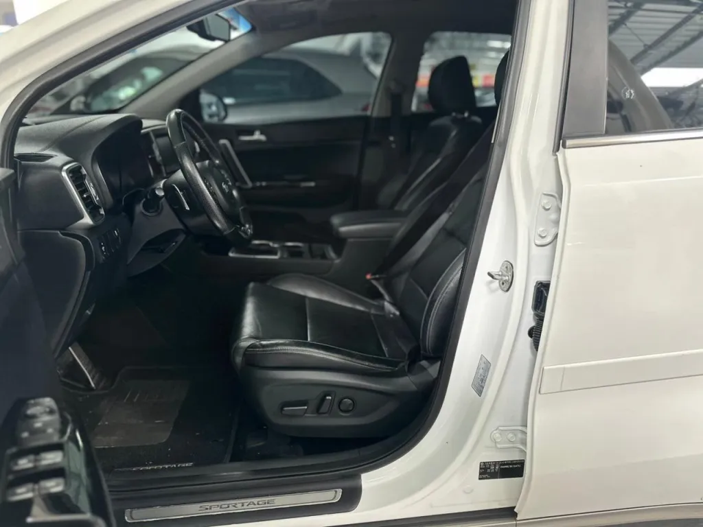 Kia Sportage 2.0 EX 4X2 16V FLEX 4P AUTOMÁTICO