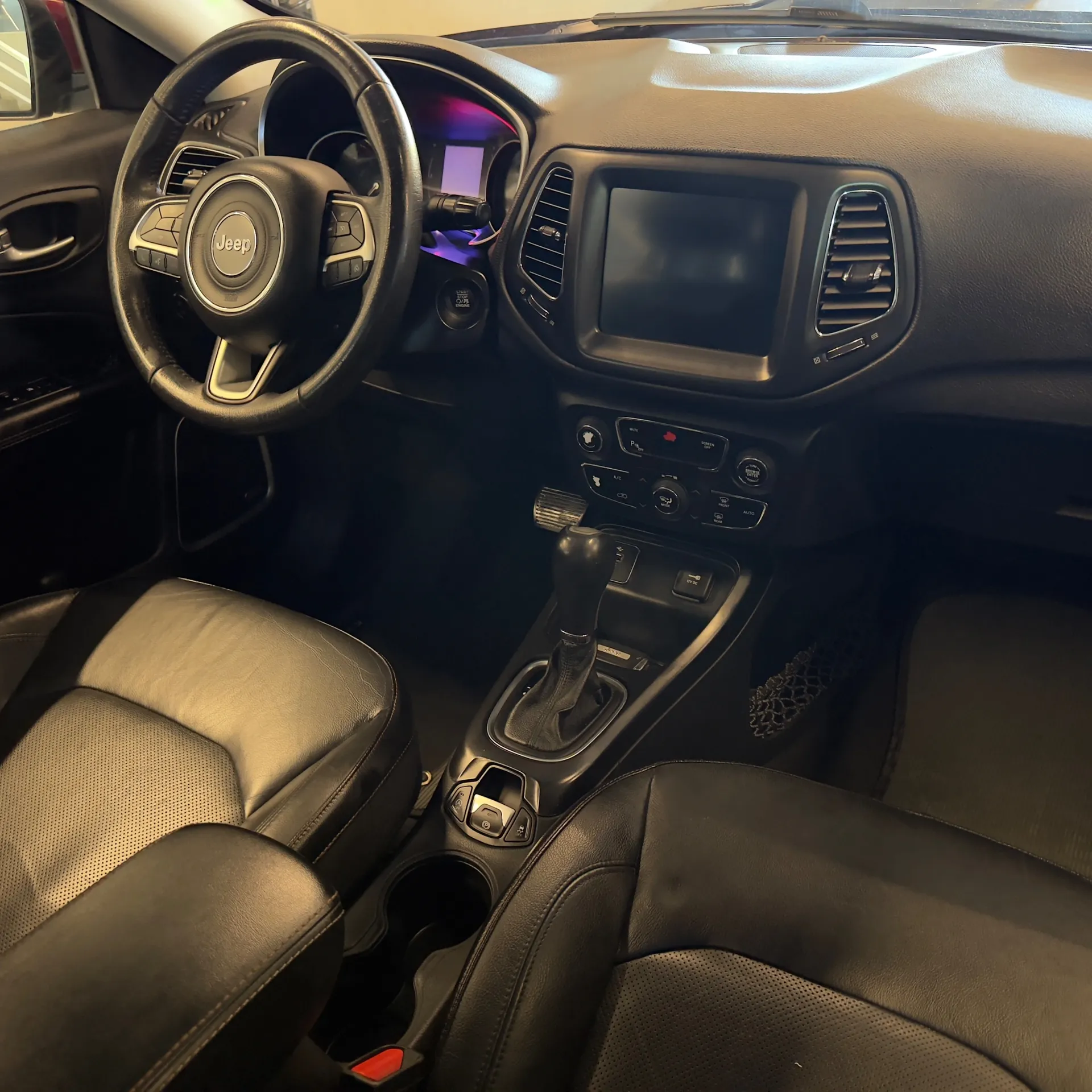 Jeep COMPASS LONGITUDE 2.0 4x2 Flex 16V Aut.