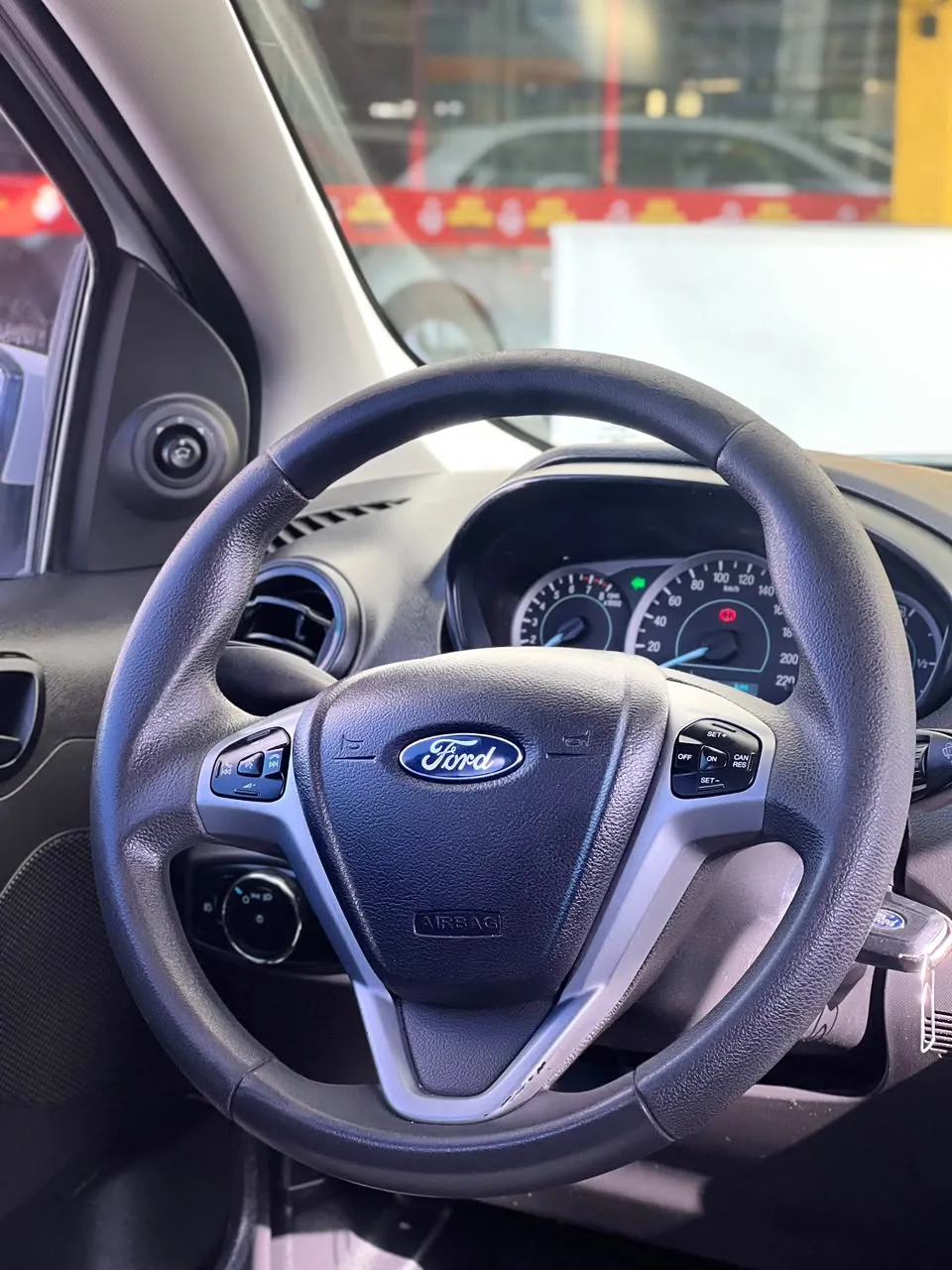 Ford KA 1.5 SE 16V FLEX 4P AUTOMÁTICO