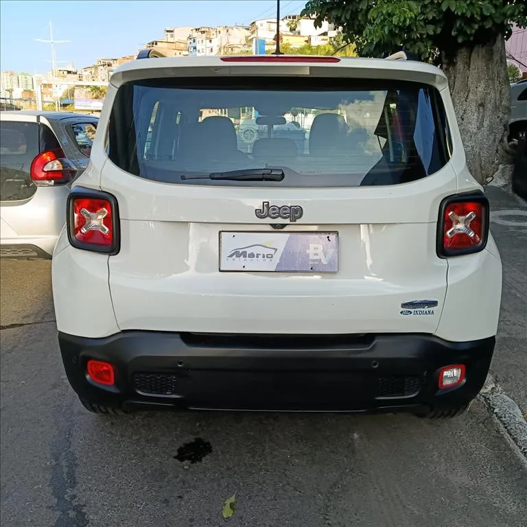 Jeep Renegade 1.8 16V FLEX LONGITUDE 4P AUTOMÁTICO