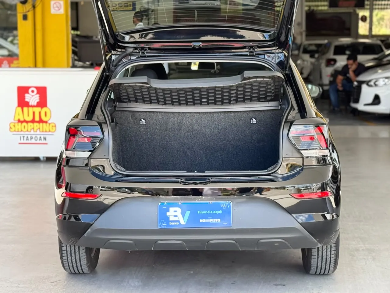 Volkswagen POLO 1.0 MPI TRACK MANUAL