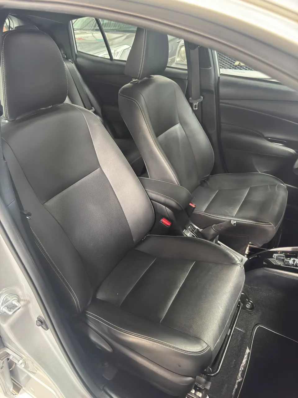 Toyota YARIS XLS 1.5 Flex 16V 5p Aut.