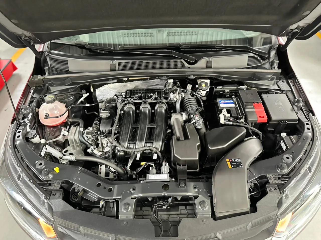 GM - Chevrolet ONIX 10MT HB HATCH 1.0 12V Flex 5p Mec.