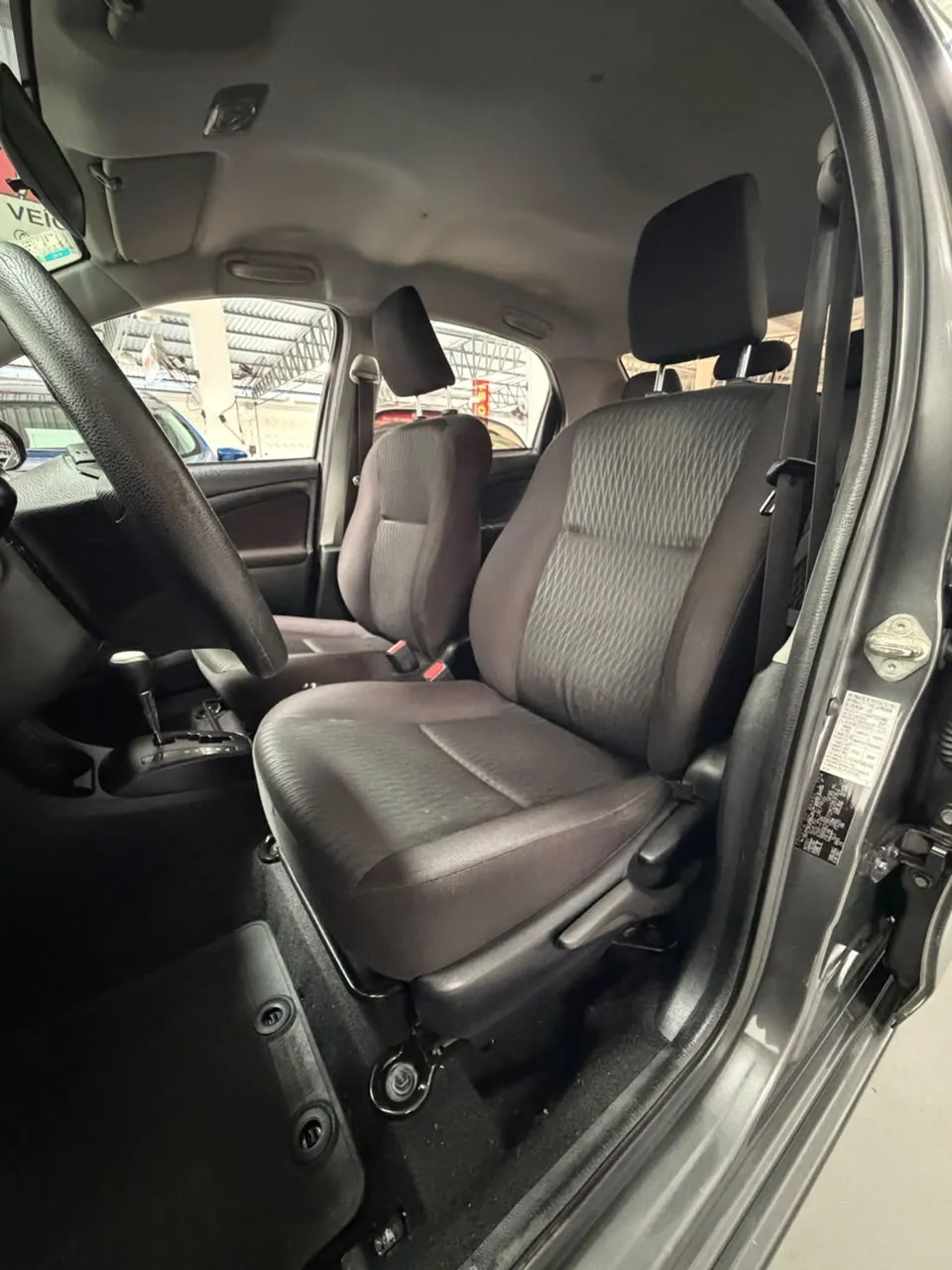 TOYOTA ETIOS 1.5 FLEX AUTOMÁTICO