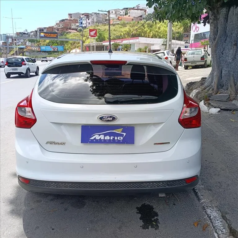 Ford Focus 1.6 SE 16V FLEX 4P POWERSHIFT