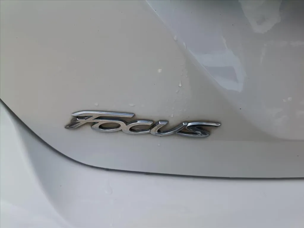 Ford Focus 1.6 SE 16V FLEX 4P POWERSHIFT
