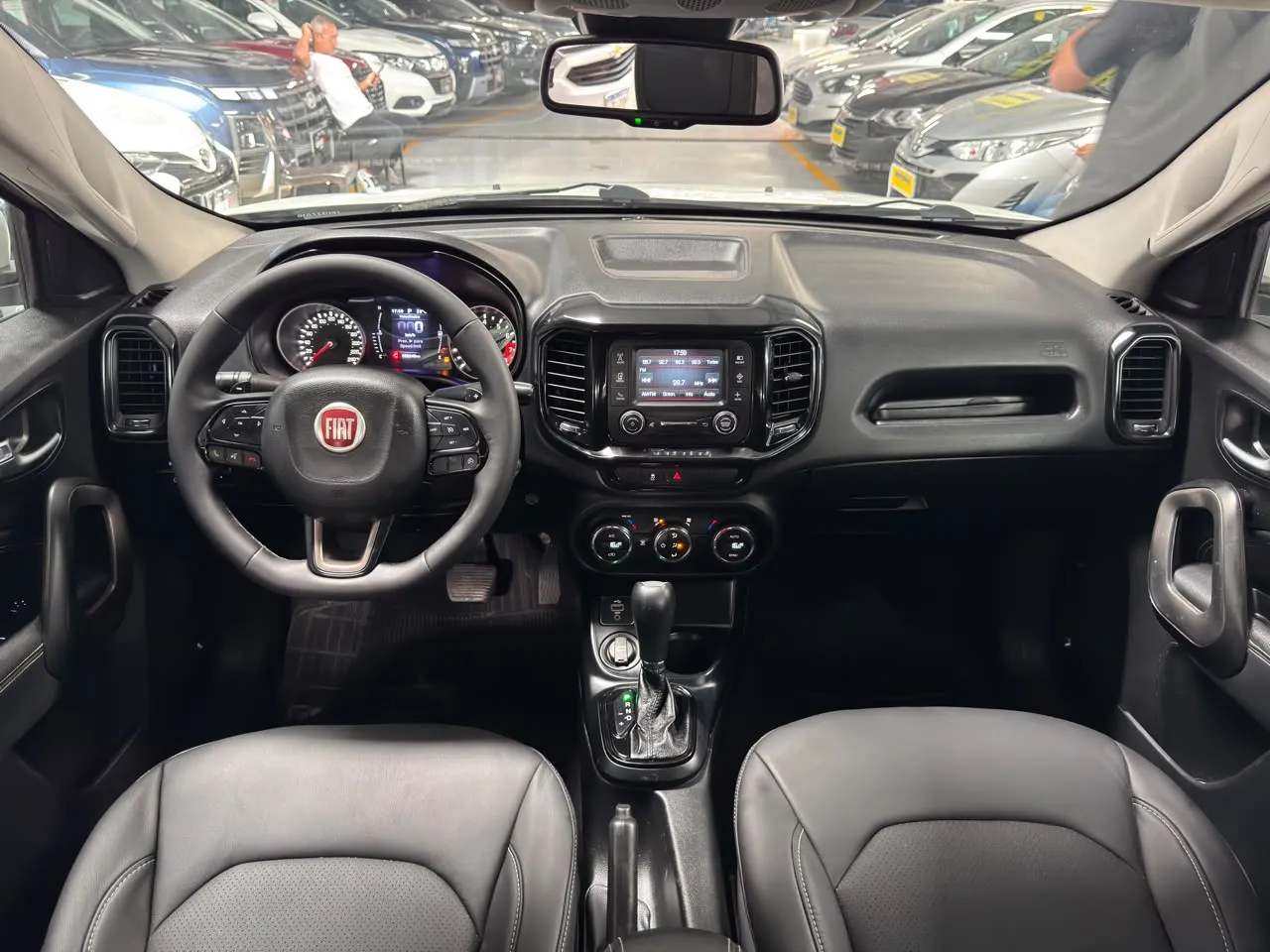 FIAT TORO Freedom 1.8 16V Flex Aut.