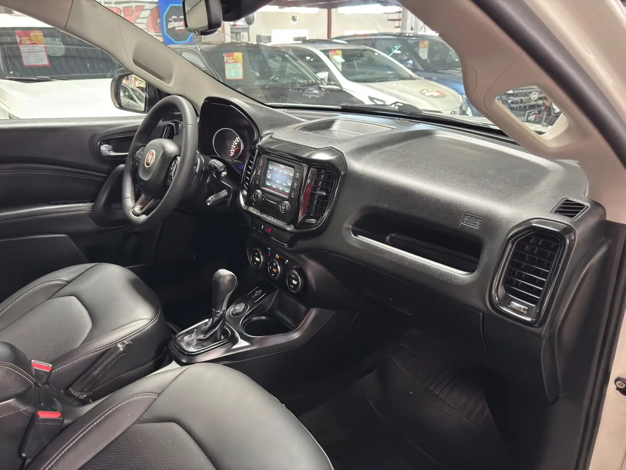 FIAT TORO Freedom 1.8 16V Flex Aut.