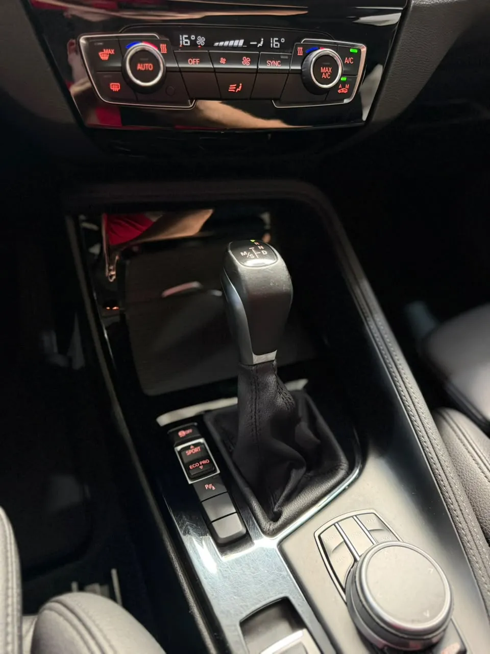 BMW X1 SDRIVE 20i X-Line 2.0 TB Active Flex