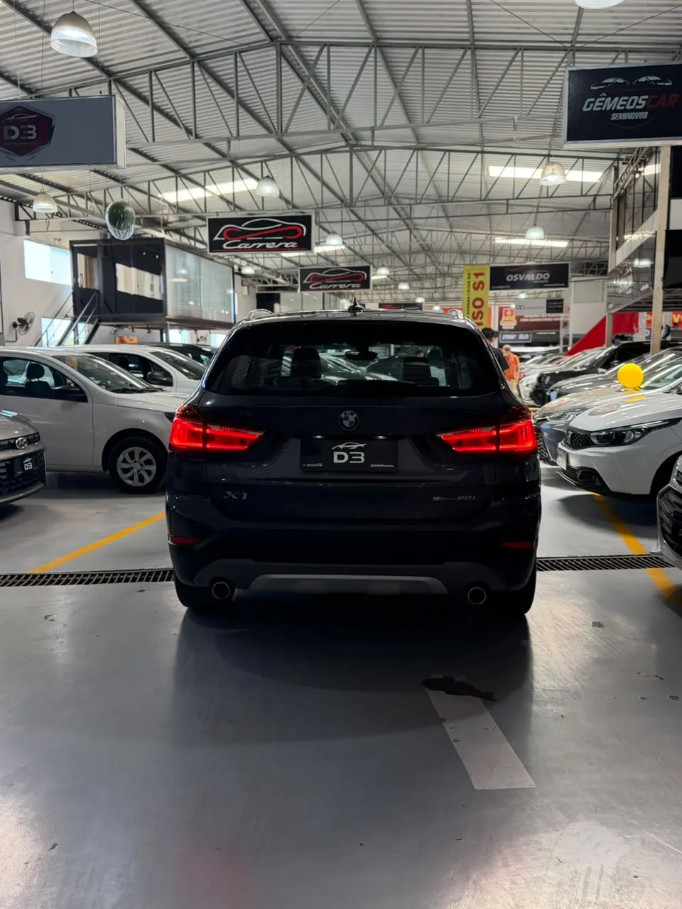 BMW X1 SDRIVE 20i X-Line 2.0 TB Active Flex