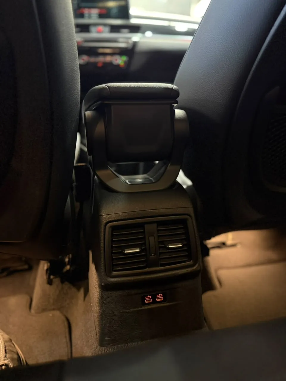BMW X1 SDRIVE 20i X-Line 2.0 TB Active Flex
