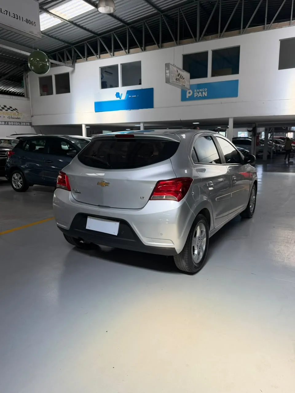 CHEVROLET ONIX 1.4 HATCH ACTIV 8V FLEX 5P AUTOMÁTICO