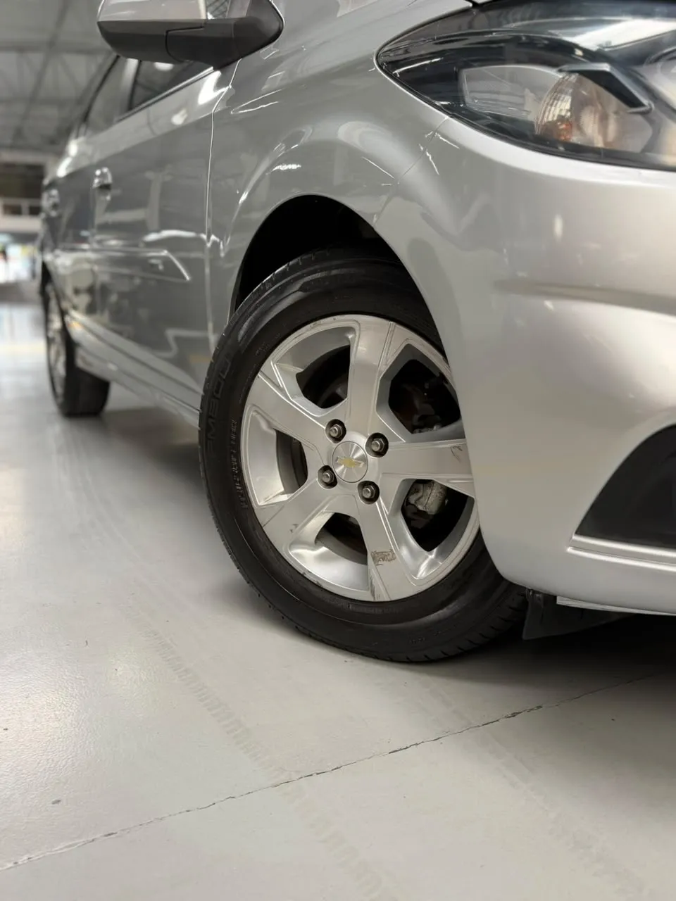 CHEVROLET ONIX 1.4 HATCH ACTIV 8V FLEX 5P AUTOMÁTICO